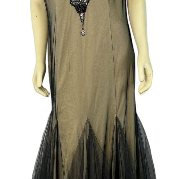 DEB mermaid style nude, black mesh overlay jeweled neckline sleeveless size 14 - Picture 3 of 16